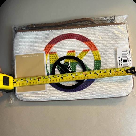 MICHAEL Michael Kors® Jet Set Charm Large Top Zip Wristlet - Picture 9 of 13